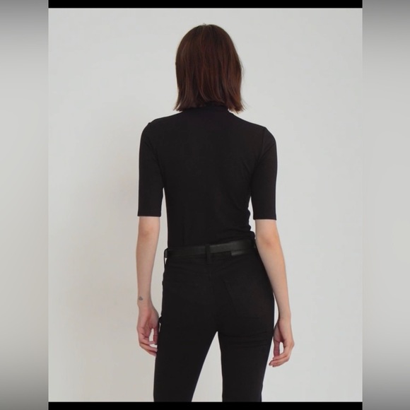 Ralph Lauren Women’s Metallic Stretch Jersey turtleneck( NEW) - Picture 2 of 2